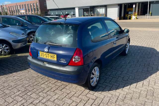 Renault Clio (2006) thumbnail 6