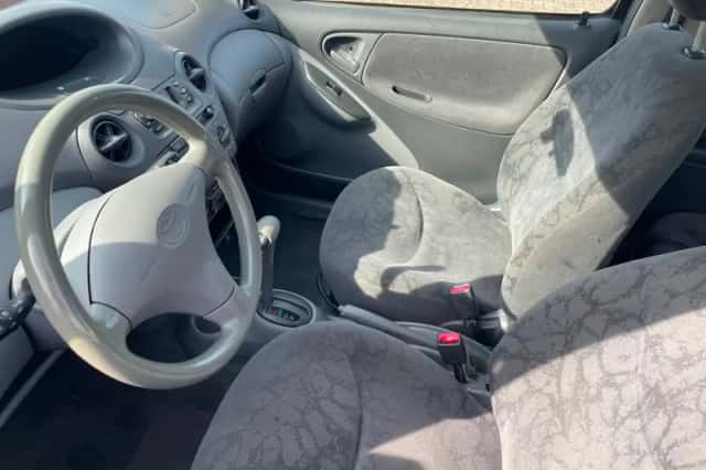 Toyota Yaris (2001) thumbnail 6