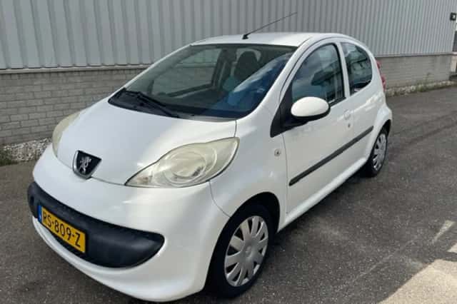Peugeot 107 (2008) thumbnail 1