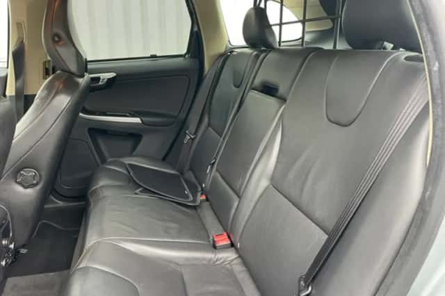 Volvo XC60 (2009) thumbnail 6