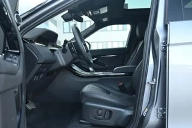 Land Rover Range Rover Evoque (2026) thumbnail 2