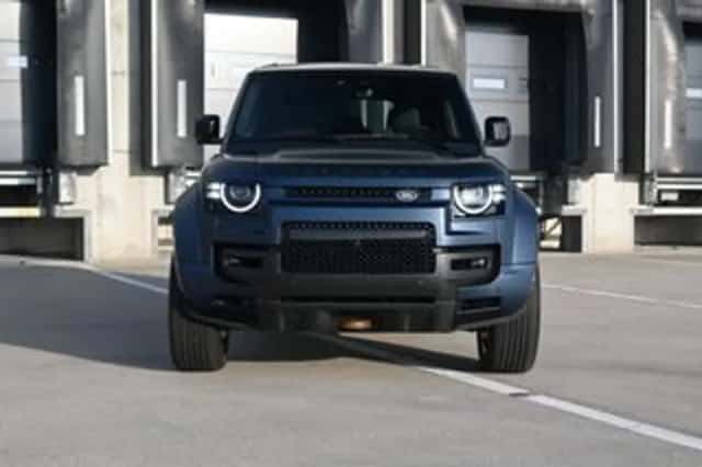 Land Rover Defender (2026) thumbnail 5