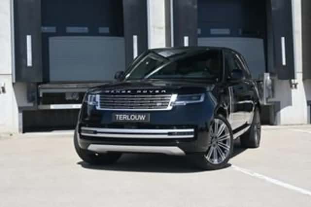 Land Rover Range Rover (2024) thumbnail 1