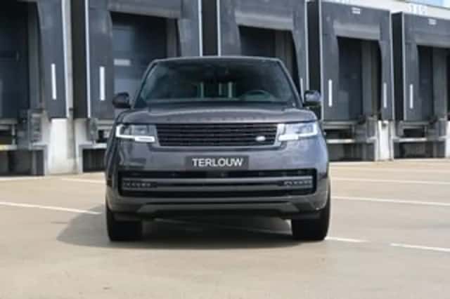 Land Rover Range Rover (2024) thumbnail 5