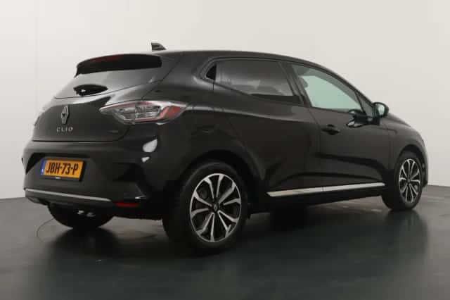 Renault Clio (2025) thumbnail 2