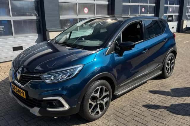 Renault Captur (2018) thumbnail 2