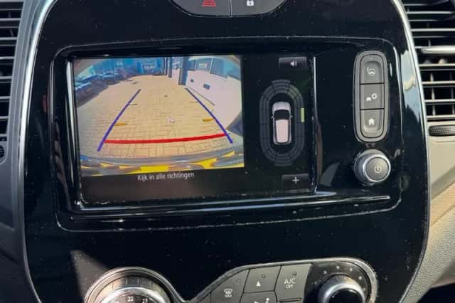Renault Captur (2018) thumbnail 6