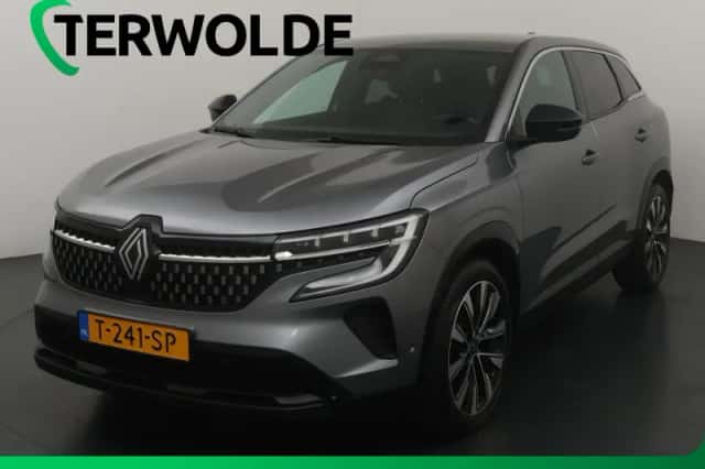 Renault Austral (2023) thumbnail 1