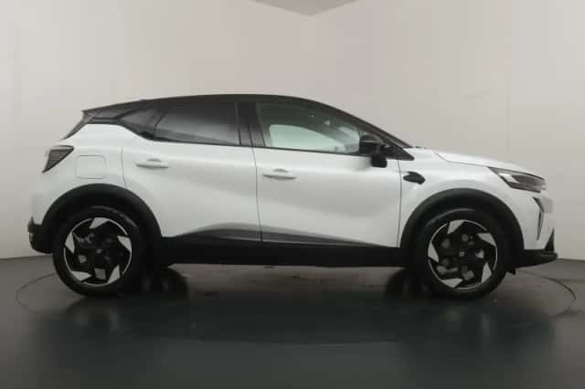 Renault Captur (2025) thumbnail 6