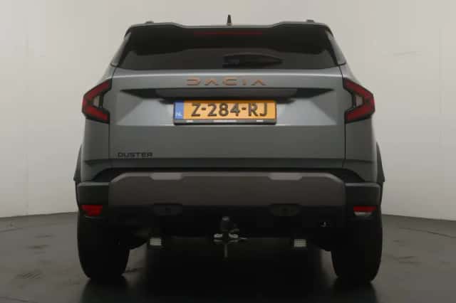 Dacia Duster (2024) thumbnail 4
