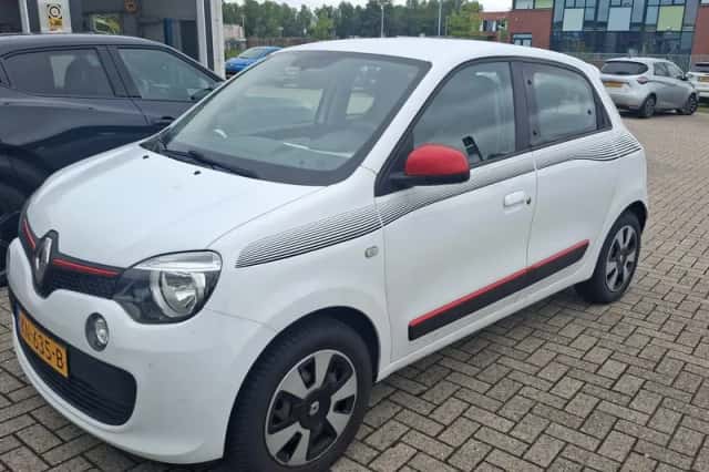 Renault Twingo (2016) thumbnail 2