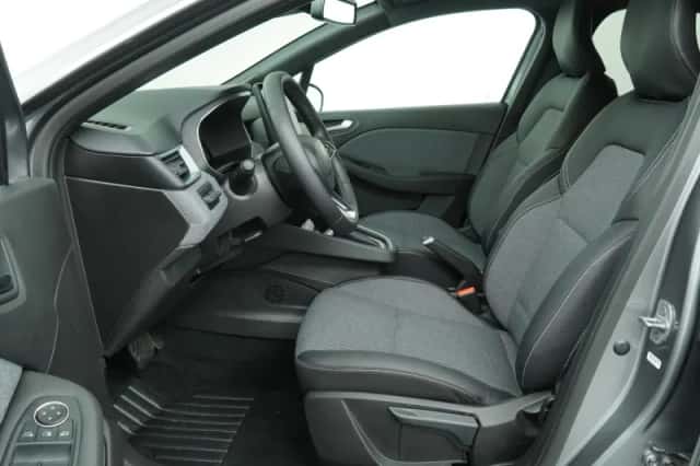 Renault Clio (2025) thumbnail 6