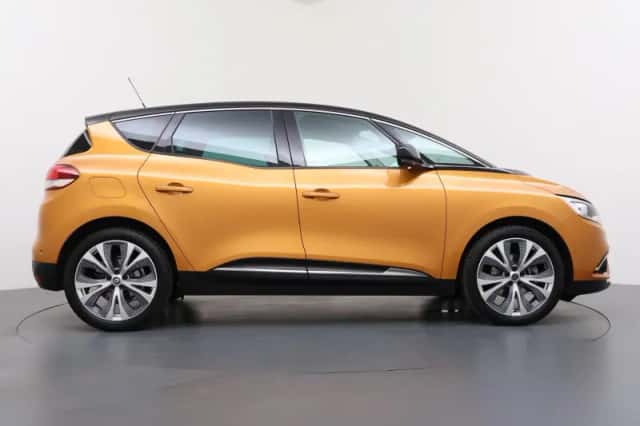 Renault Scénic (2019) thumbnail 6