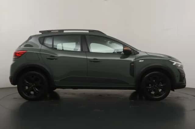 Dacia Sandero Stepway (2024) thumbnail 6