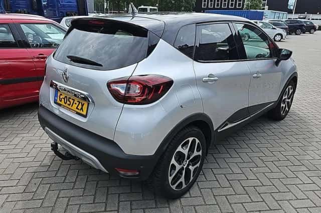 Renault Captur (2019) thumbnail 5