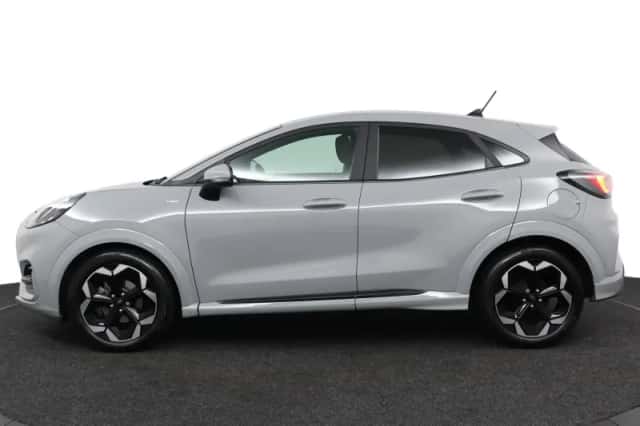 Ford Puma (2023) thumbnail 2