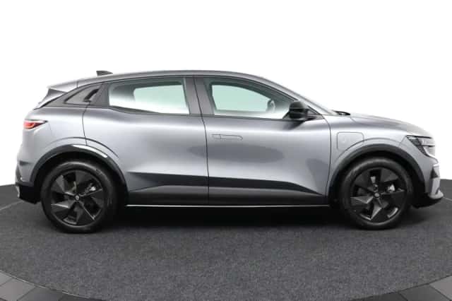 Renault Mégane E-Tech (2025) thumbnail 6