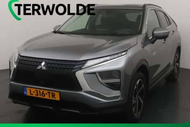 Mitsubishi Eclipse Cross (2021) thumbnail 1