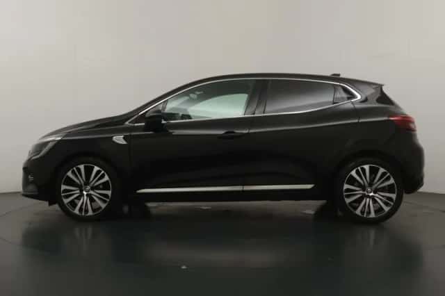 Renault Clio (2022) thumbnail 2