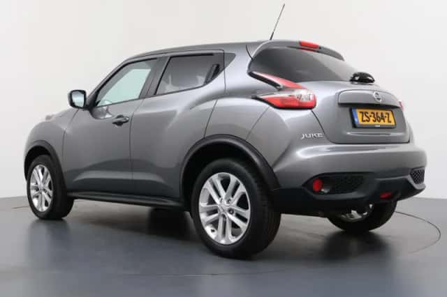 Nissan Juke (2019) thumbnail 3