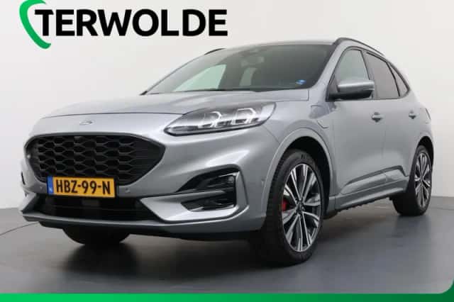 Ford Kuga (2023) thumbnail 1