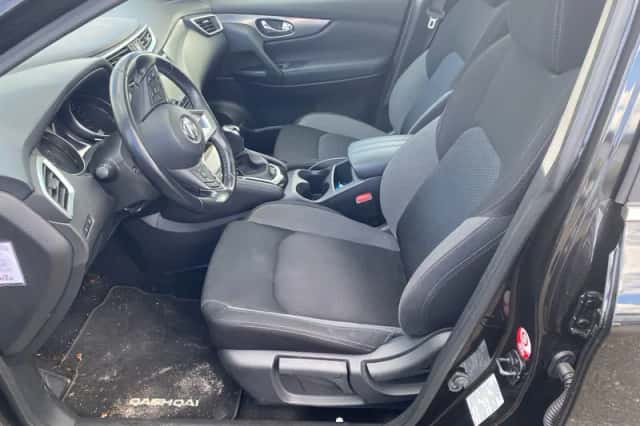 Nissan Qashqai (2019) thumbnail 6