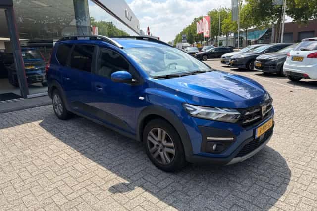 Dacia Jogger (2022) thumbnail 6