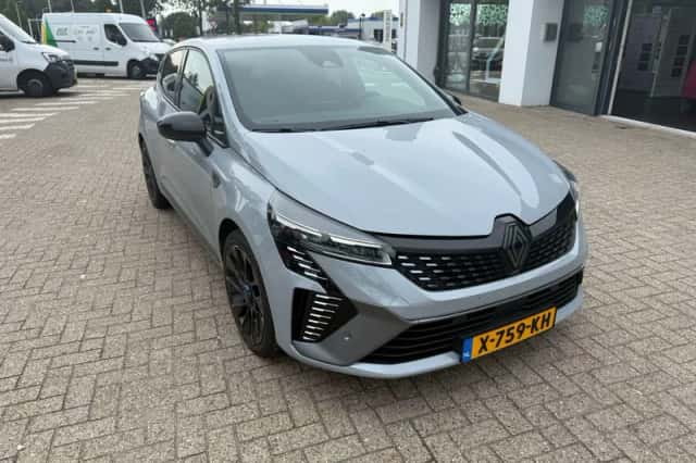 Renault Clio (2023) thumbnail 6