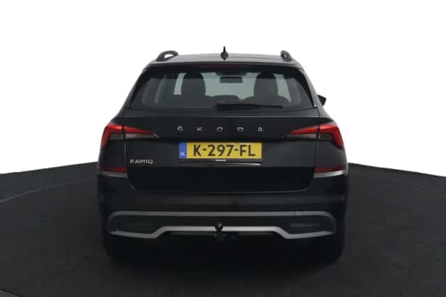 Škoda Kamiq (2020) thumbnail 4