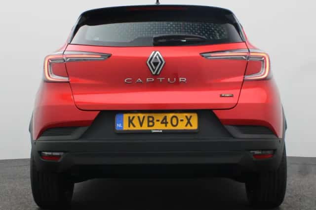 Renault Captur (2026) thumbnail 4