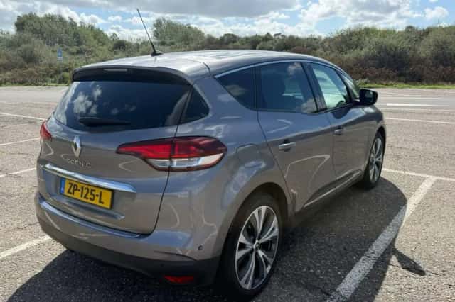 Renault Scénic (2019) thumbnail 5