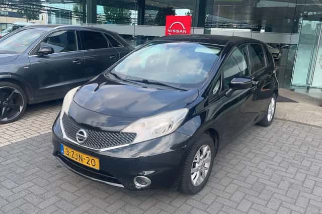 Nissan Note (2015) thumbnail 2