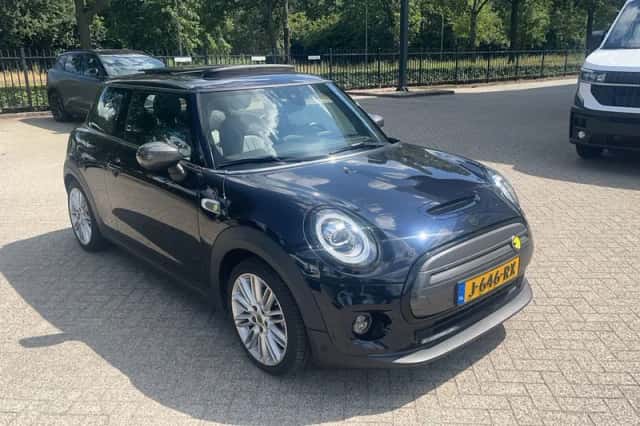 MINI Mini Electric (2020) thumbnail 6