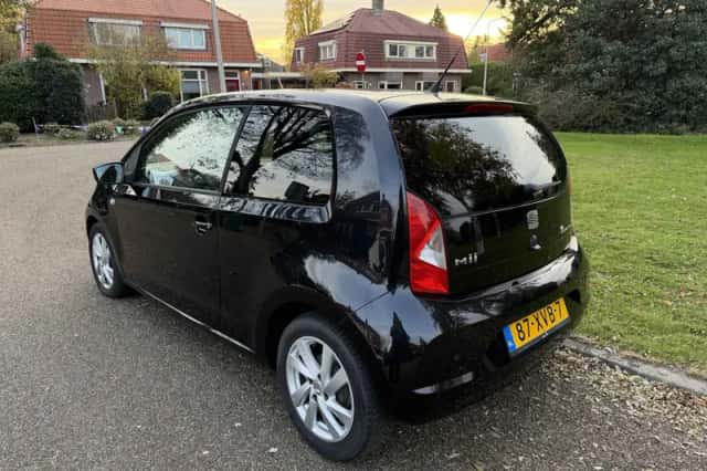 SEAT Mii (2012) thumbnail 3
