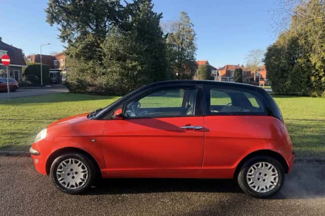 Lancia Ypsilon (2006) thumbnail 3