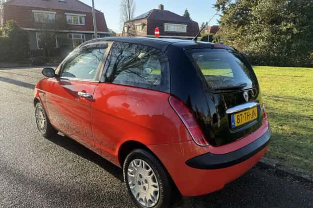 Lancia Ypsilon (2006) thumbnail 4