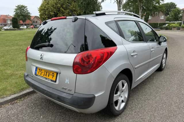 Peugeot 207 (2009) thumbnail 5
