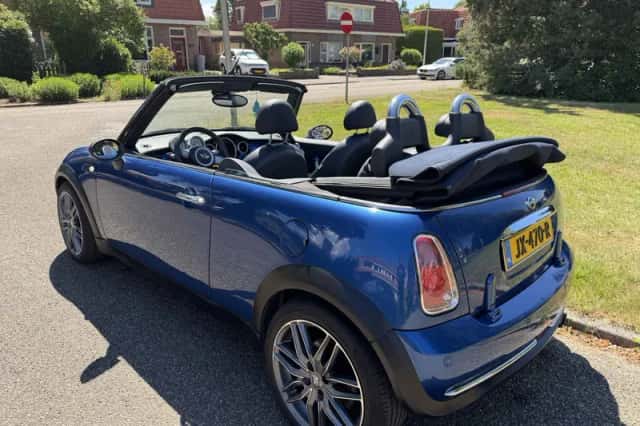 MINI Cooper (2008) thumbnail 3