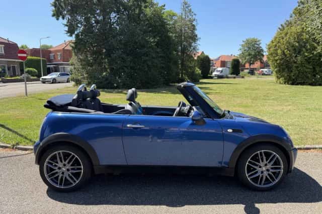MINI Cooper (2008) thumbnail 4