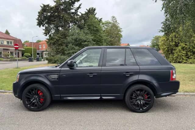 Land Rover Range Rover Sport (2010) thumbnail 2
