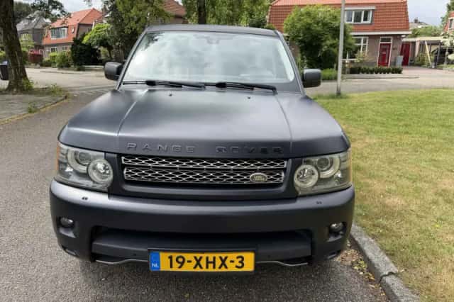 Land Rover Range Rover Sport (2010) thumbnail 4