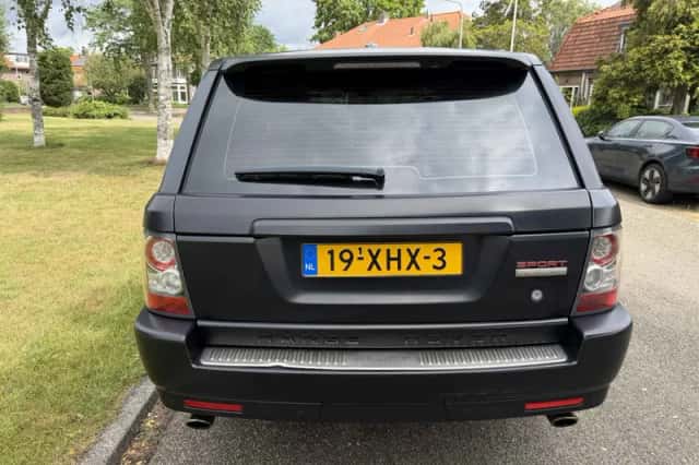Land Rover Range Rover Sport (2010) thumbnail 5