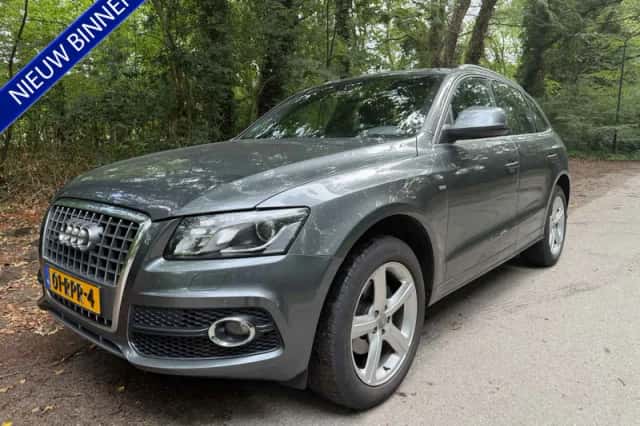 Audi Q5 (2011) thumbnail 1
