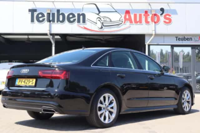 Audi A6 (2017) thumbnail 2