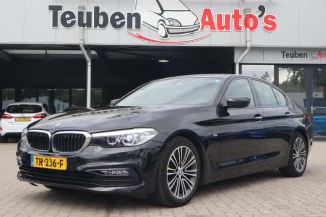 BMW 5-Serie (2018) thumbnail 1