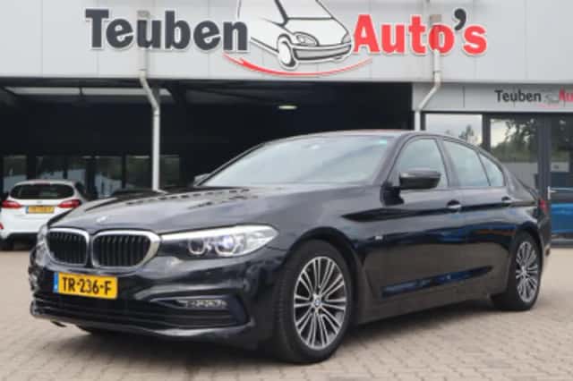 BMW 5-Serie (2018) thumbnail 1