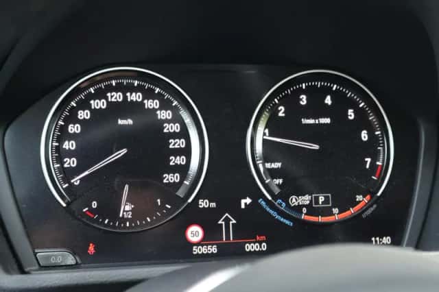 BMW X1 (2021) thumbnail 4