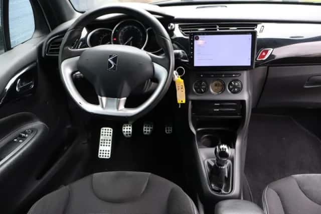 Citroën DS3 (2012) thumbnail 5