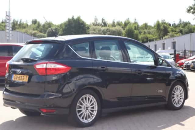 Ford C-Max (2015) thumbnail 2
