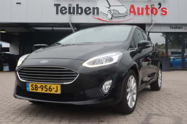 Ford Fiesta (2018) thumbnail 1